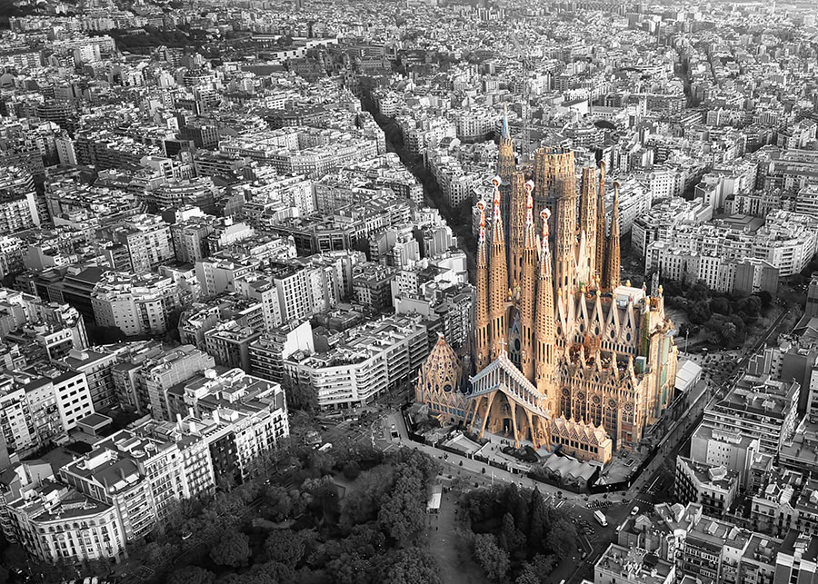 061gr_v Barcelona, crno-bijelo s detaljem u boji - Slika 1